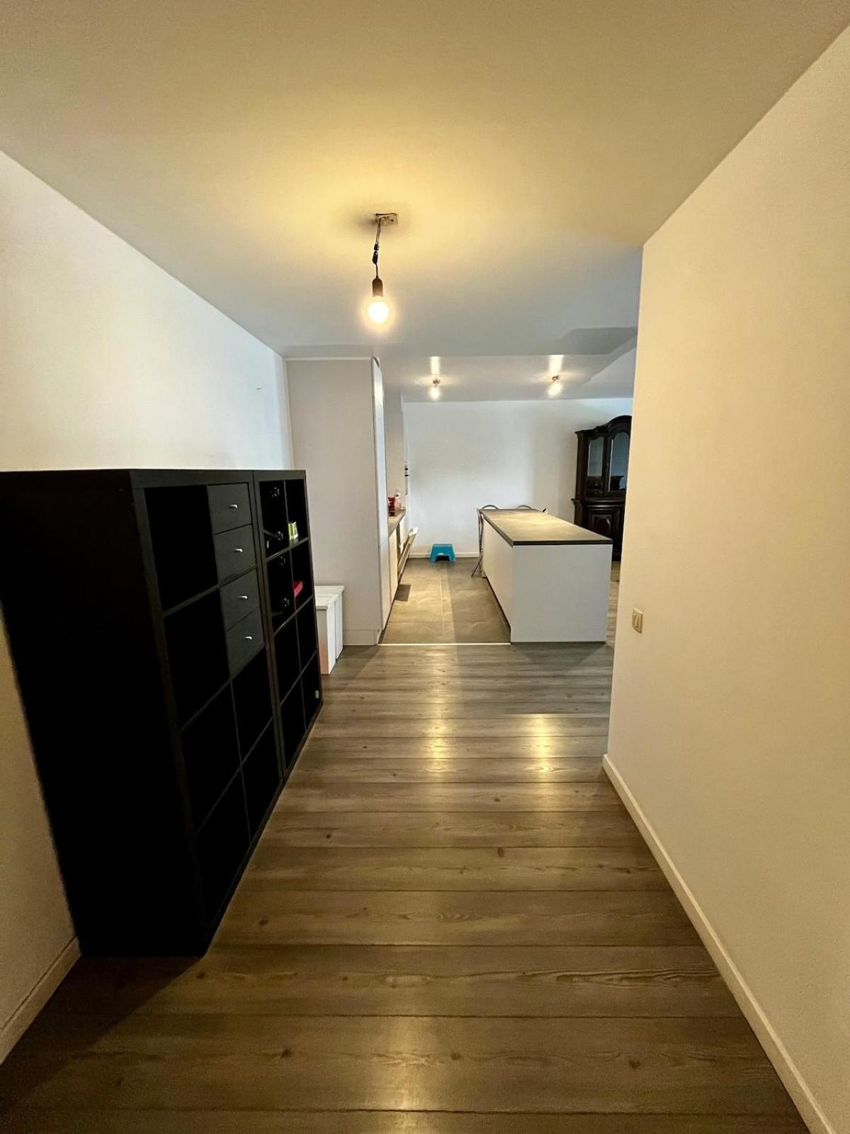 Big Apartment With Parking In Antwerp Antuérpia Exterior foto