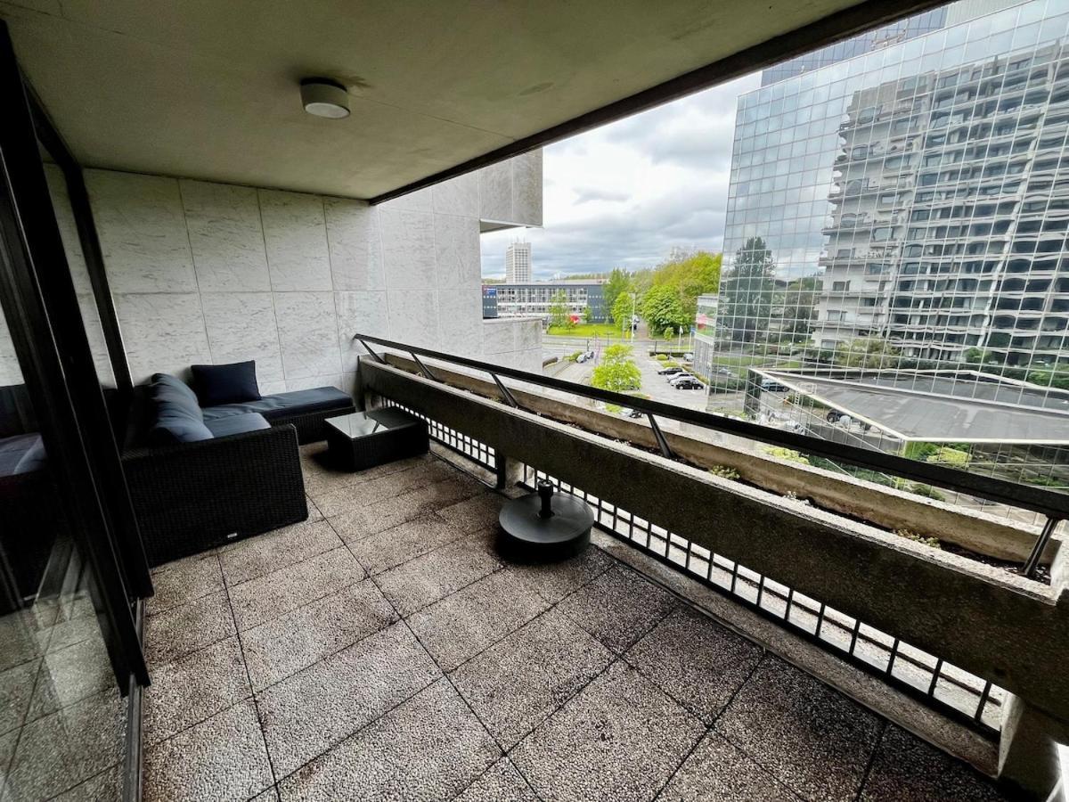 Big Apartment With Parking In Antwerp Antuérpia Exterior foto